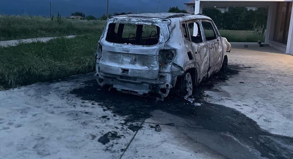 https://www.valsinello.net/archivi/immagini/2025/I/incendioautocatiadifabio-2.jpg
